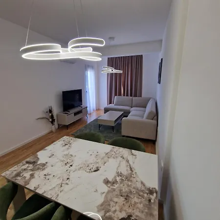 公寓 Delux Apartmani Dadi Plaza *