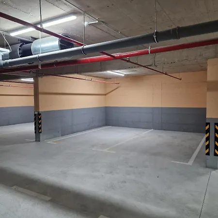 Delux Apartmani Dadi Plaza 公寓 *